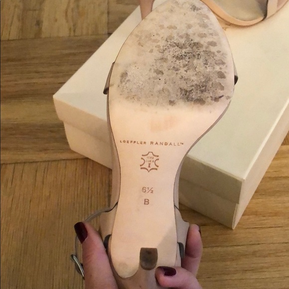 Loeffler Randall Scalloped Nude Sandals - Picture 3 of 5